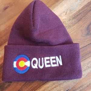 NWT Boutique Colorado Queen beanie